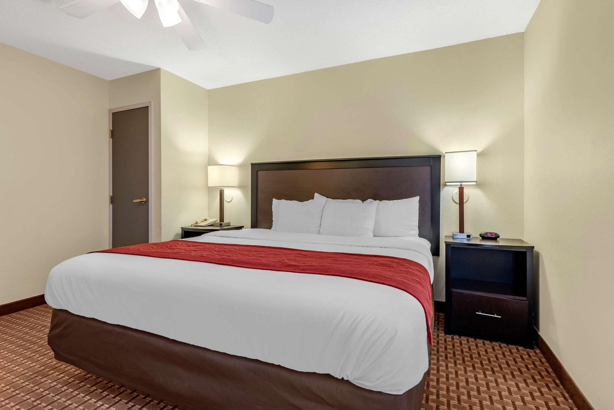 Comfort Inn & Suites Warsaw Near Us-30 Buitenkant foto