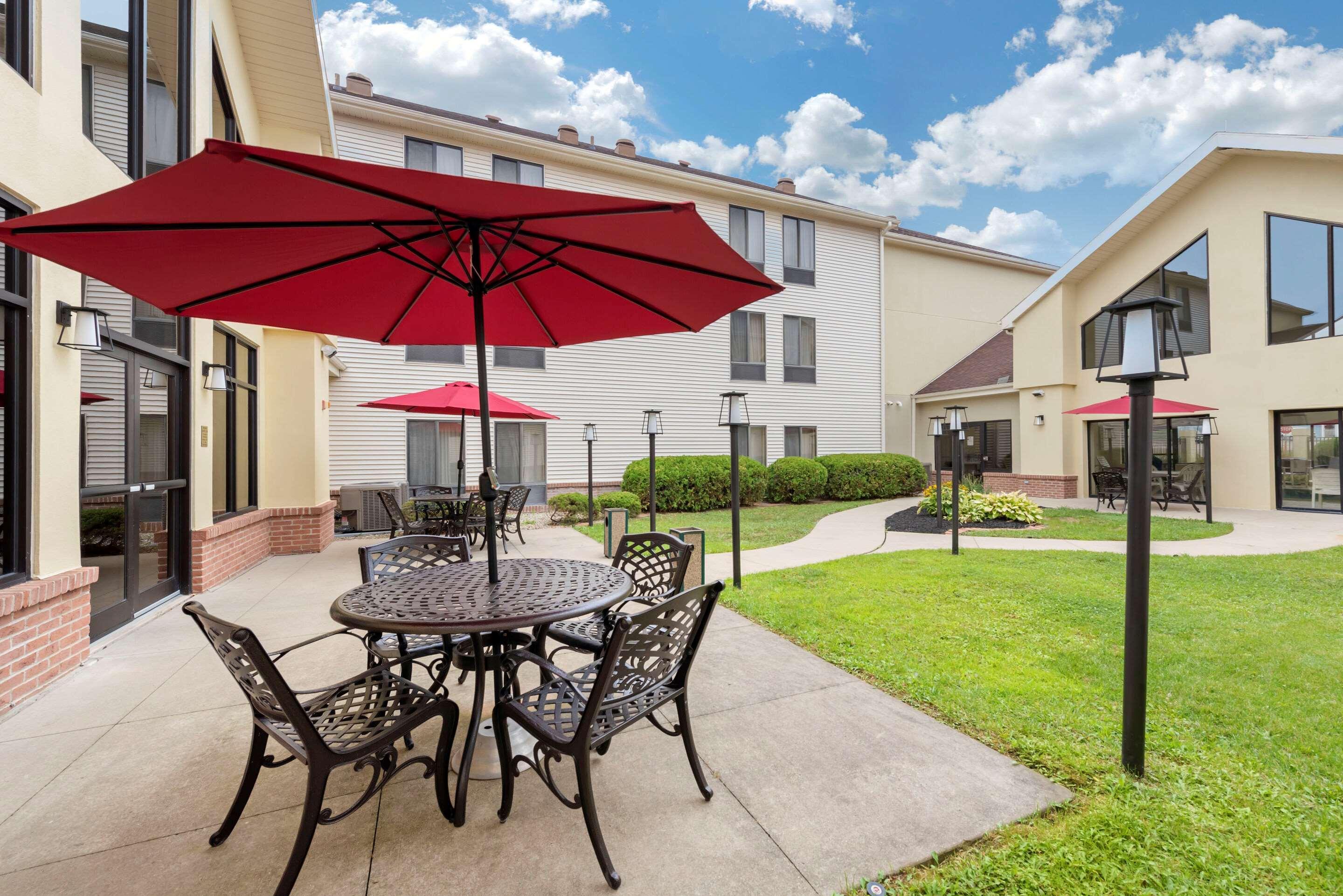 Comfort Inn & Suites Warsaw Near Us-30 Buitenkant foto